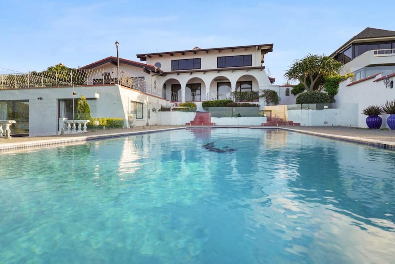 Magnificent Beachfront Mansion - Pool - Fireplace Auckland Eksteriør billede