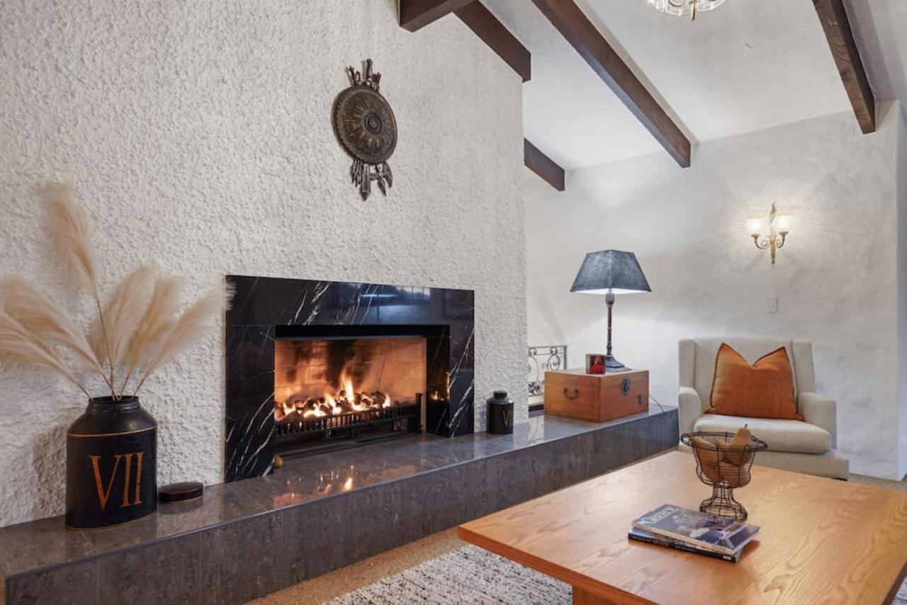 Magnificent Beachfront Mansion - Pool - Fireplace Auckland Eksteriør billede